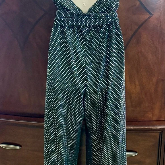 Flying Tomato Black and Multi-Color Sequin Jumpsuit with Flattering Belt - Picture 5 of 7